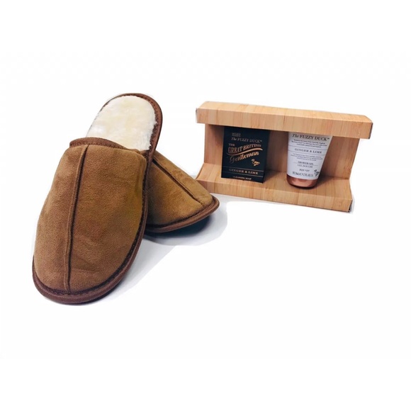 Fuzzy Duck Shoes Fuzzy Duck Mens Luxury Slippers Gift Set The Great